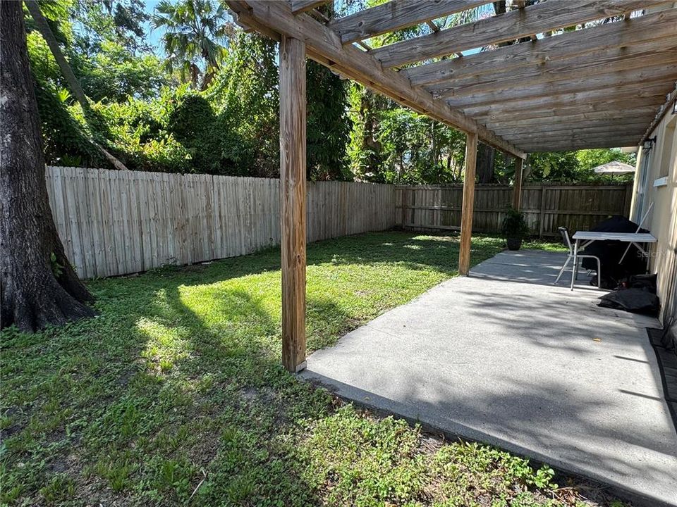 На продажу: $538,000 (3 спален, 2 ванн, 1542 Квадратных фут)