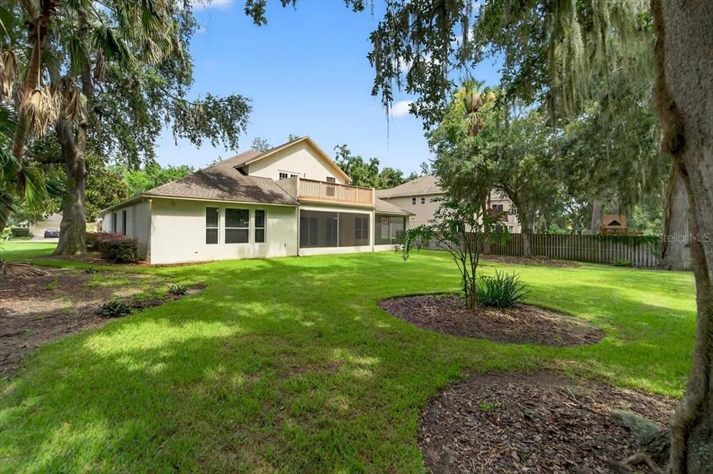 Activo con contrato: $534,900 (4 camas, 3 baños, 3423 Pies cuadrados)