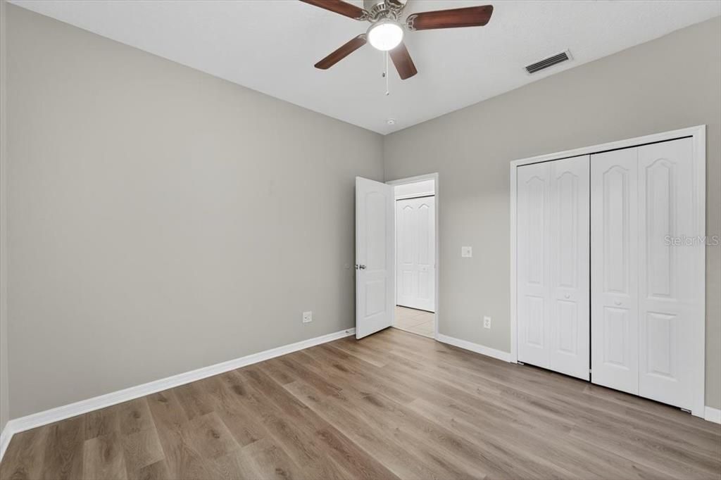 Activo con contrato: $534,900 (4 camas, 3 baños, 3423 Pies cuadrados)