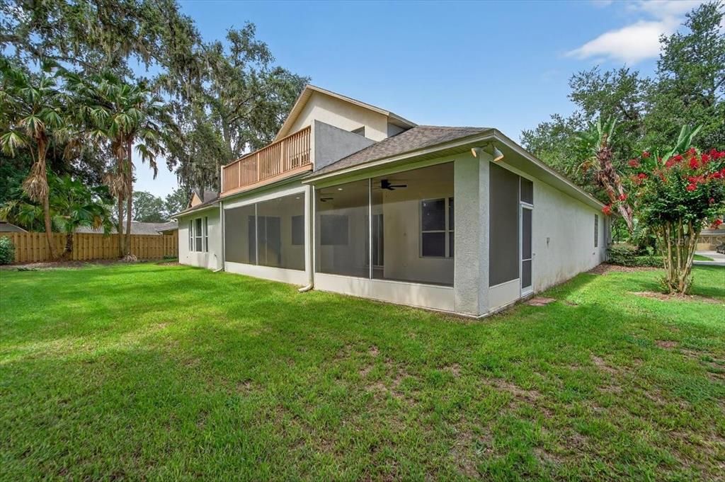 Activo con contrato: $534,900 (4 camas, 3 baños, 3423 Pies cuadrados)