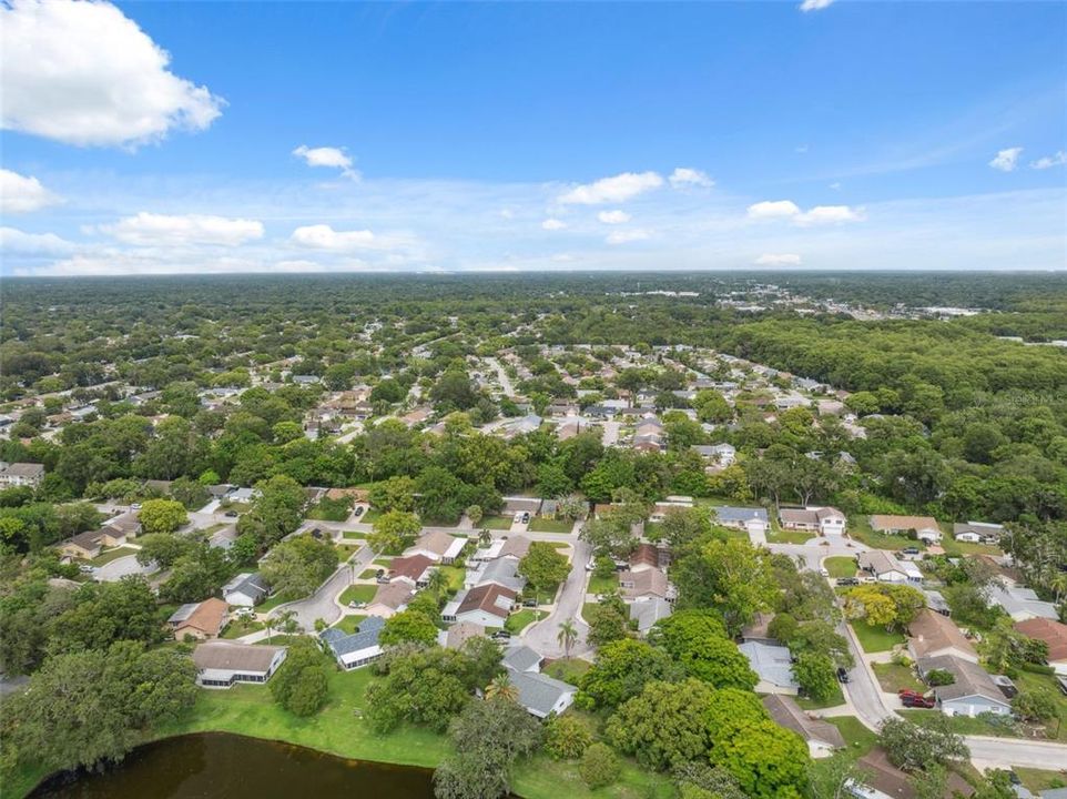 待售: $225,000 (4 贝兹, 3 浴室, 2047 平方英尺)