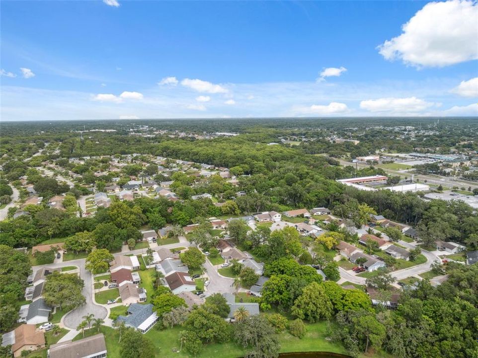 待售: $225,000 (4 贝兹, 3 浴室, 2047 平方英尺)