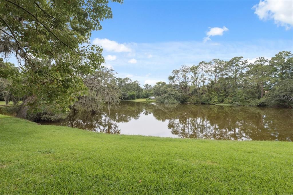 待售: $225,000 (4 贝兹, 3 浴室, 2047 平方英尺)