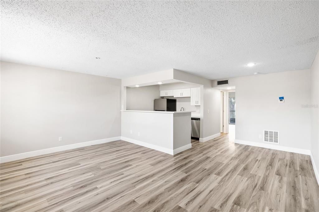 Activo con contrato: $118,000 (1 camas, 1 baños, 760 Pies cuadrados)