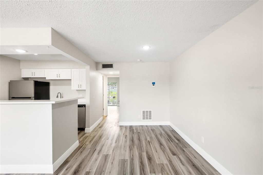 Activo con contrato: $118,000 (1 camas, 1 baños, 760 Pies cuadrados)