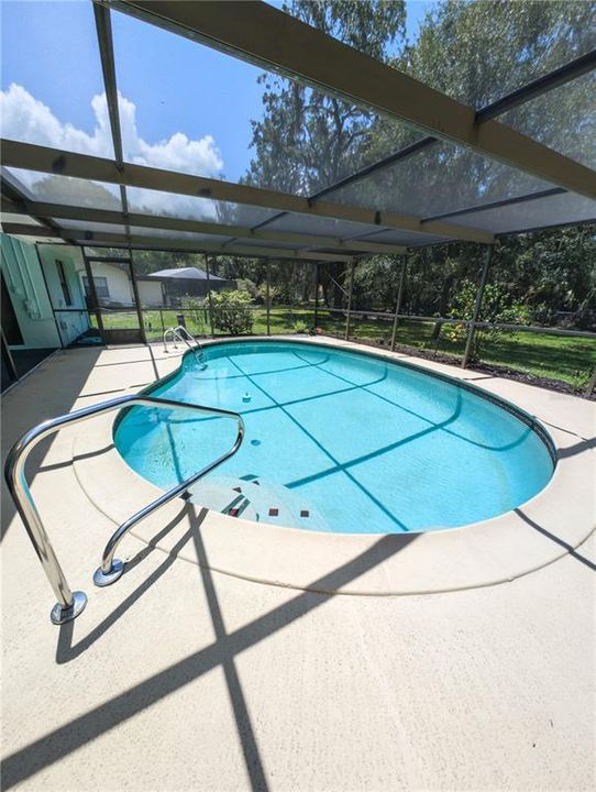 For Sale: $389,000 (3 beds, 2 baths, 1610 Square Feet)