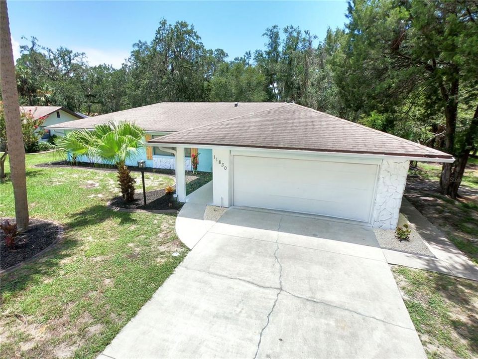 For Sale: $389,000 (3 beds, 2 baths, 1610 Square Feet)