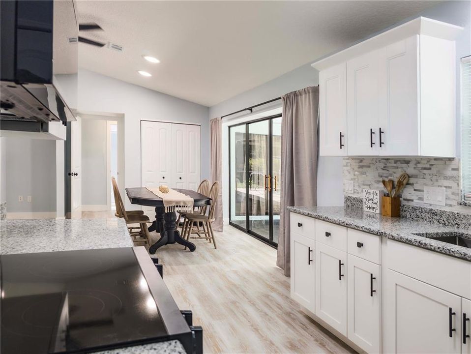 For Sale: $389,000 (3 beds, 2 baths, 1610 Square Feet)