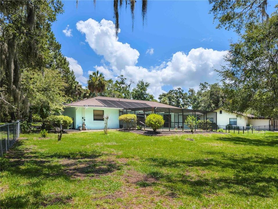 For Sale: $389,000 (3 beds, 2 baths, 1610 Square Feet)