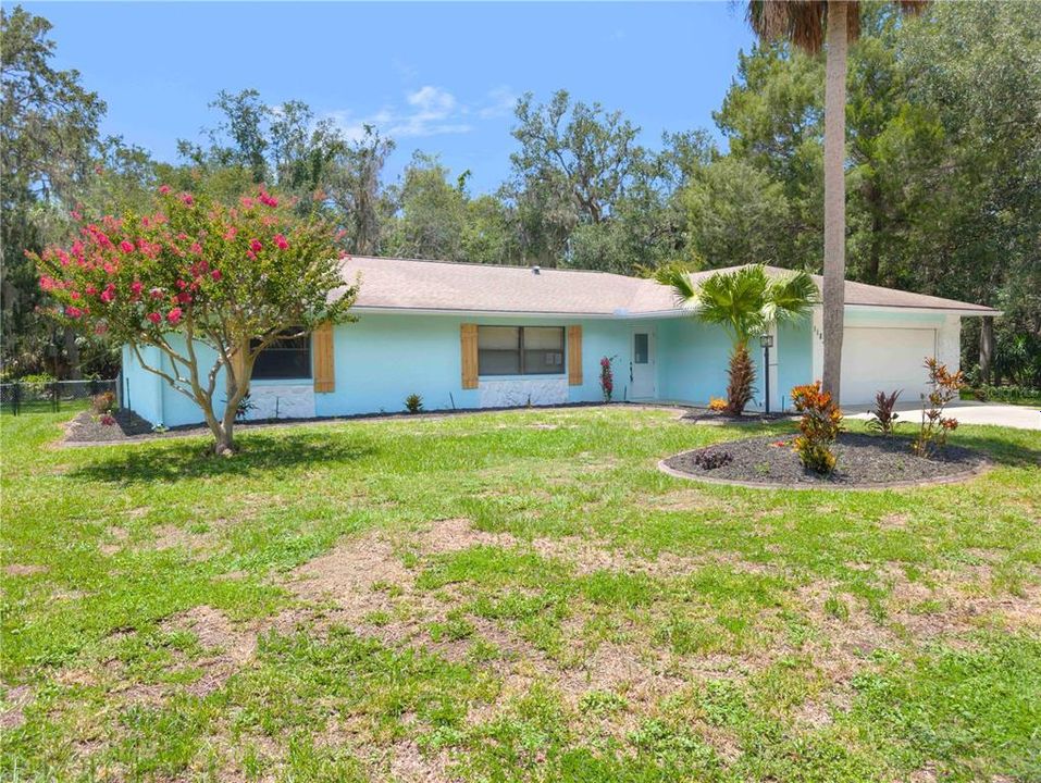 For Sale: $389,000 (3 beds, 2 baths, 1610 Square Feet)