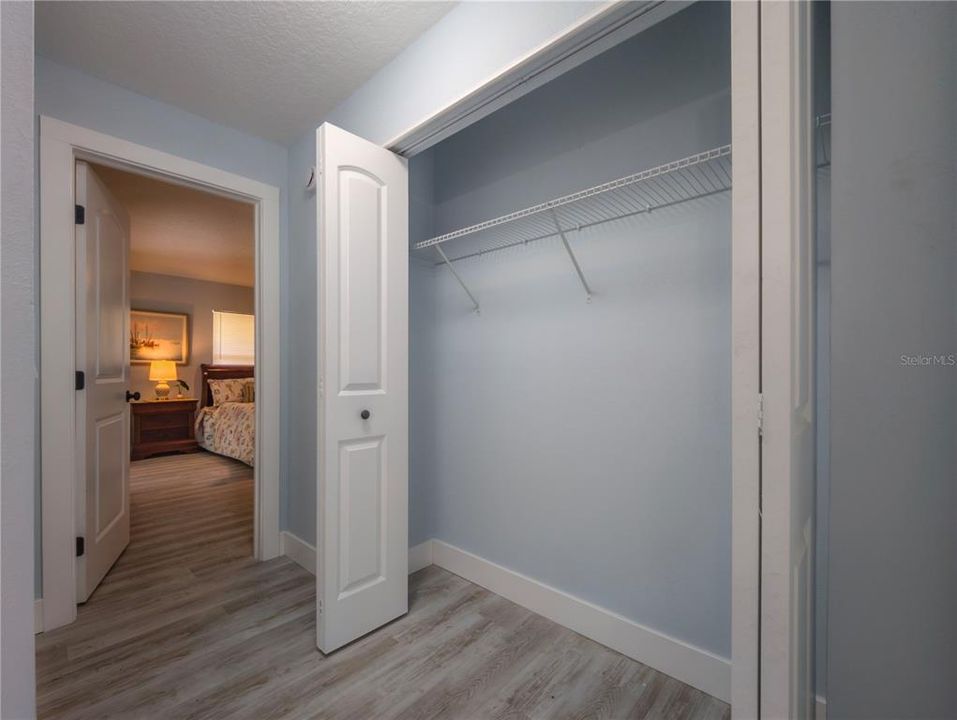 For Sale: $389,000 (3 beds, 2 baths, 1610 Square Feet)