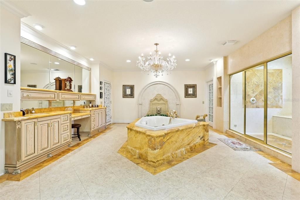 En Venta: $6,490,000 (6 camas, 6 baños, 8726 Pies cuadrados)