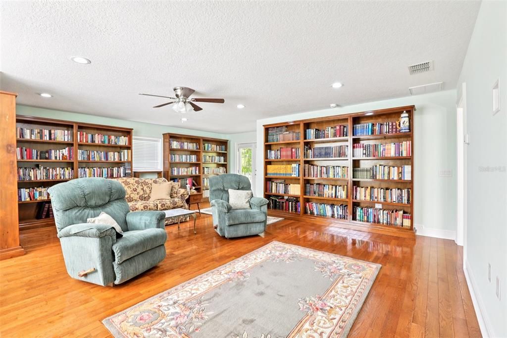 En Venta: $6,490,000 (6 camas, 6 baños, 8726 Pies cuadrados)