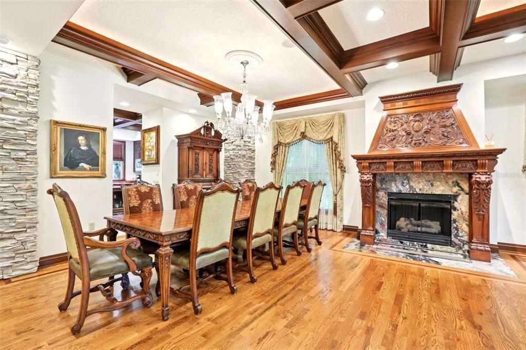 En Venta: $6,490,000 (6 camas, 6 baños, 8726 Pies cuadrados)