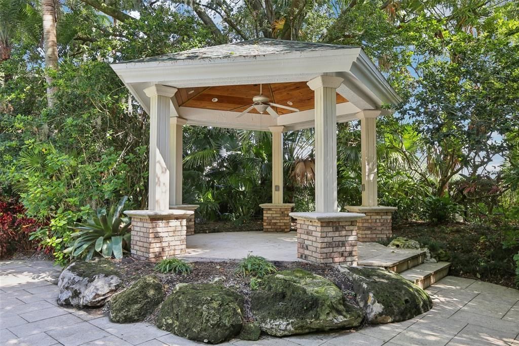 En Venta: $6,490,000 (6 camas, 6 baños, 8726 Pies cuadrados)