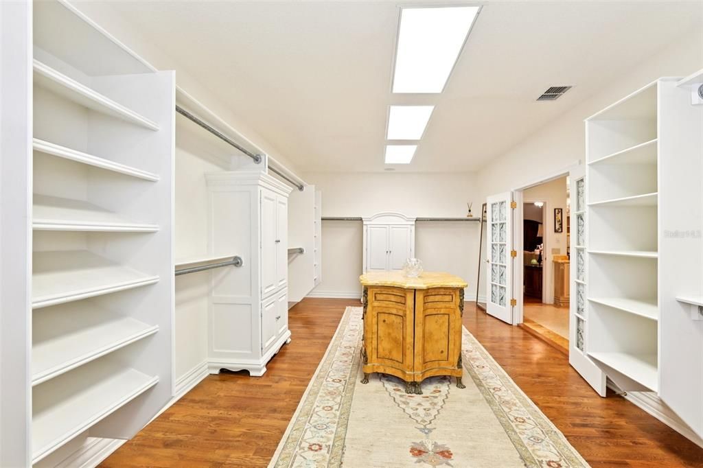 En Venta: $6,490,000 (6 camas, 6 baños, 8726 Pies cuadrados)