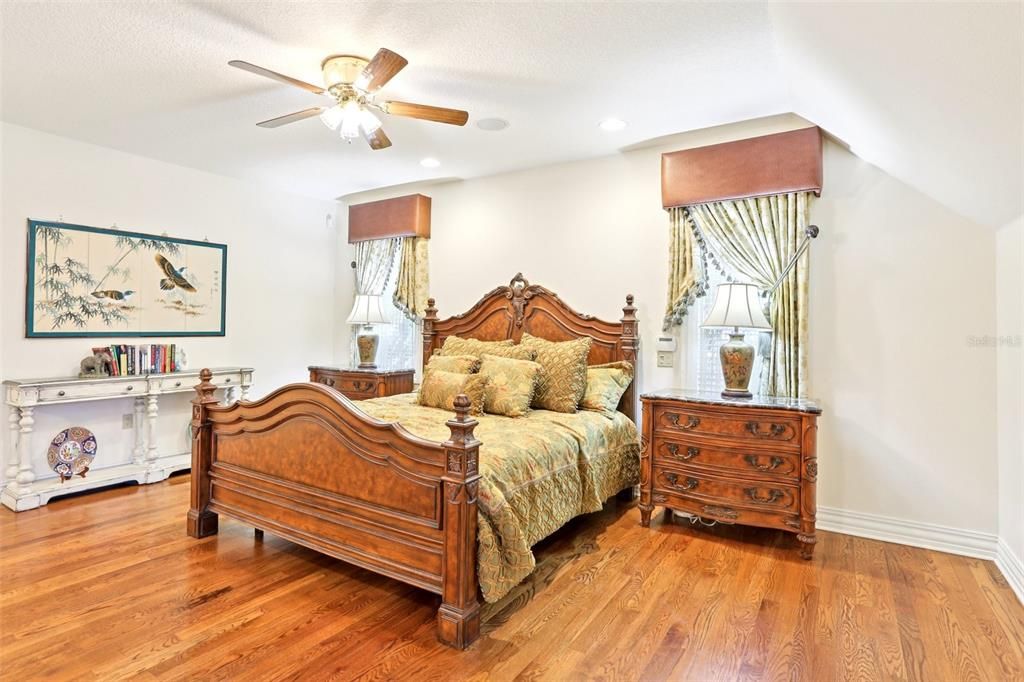 En Venta: $6,490,000 (6 camas, 6 baños, 8726 Pies cuadrados)