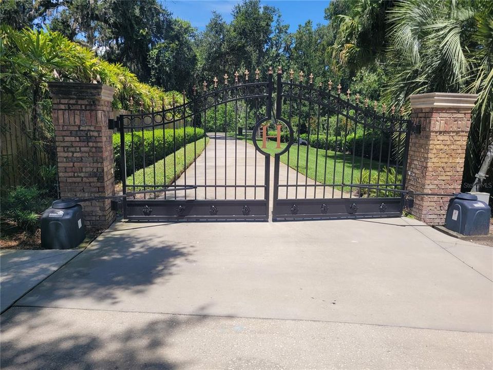 En Venta: $6,490,000 (6 camas, 6 baños, 8726 Pies cuadrados)