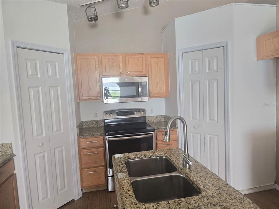 For Sale: $300,000 (4 beds, 2 baths, 2108 Square Feet)