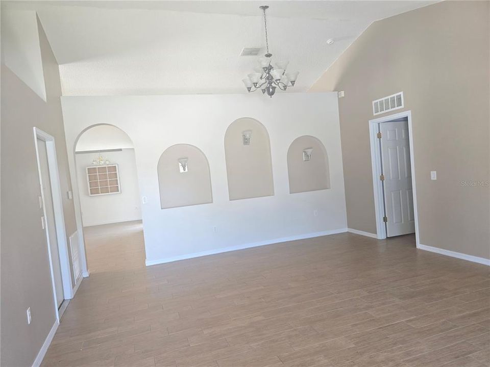For Sale: $300,000 (4 beds, 2 baths, 2108 Square Feet)