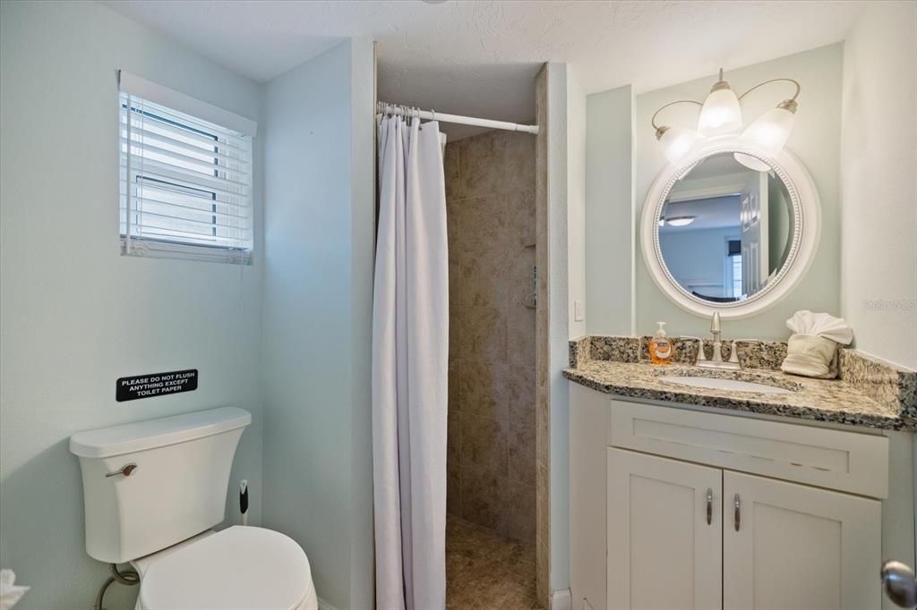 Activo con contrato: $875,000 (5 camas, 0 baños, 2643 Pies cuadrados)