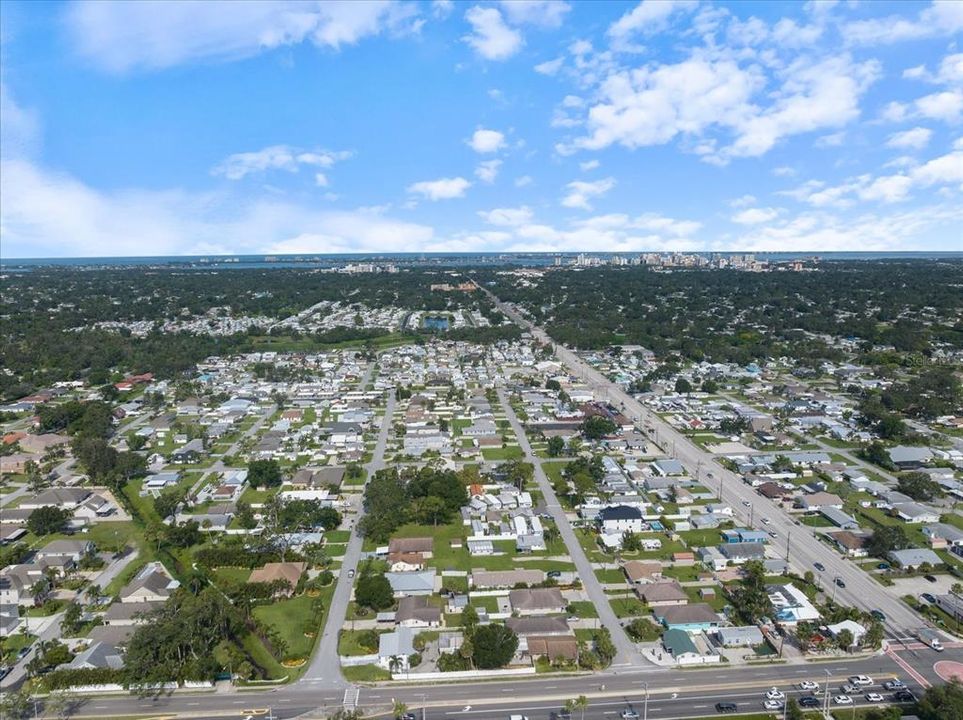 Activo con contrato: $875,000 (5 camas, 0 baños, 2643 Pies cuadrados)