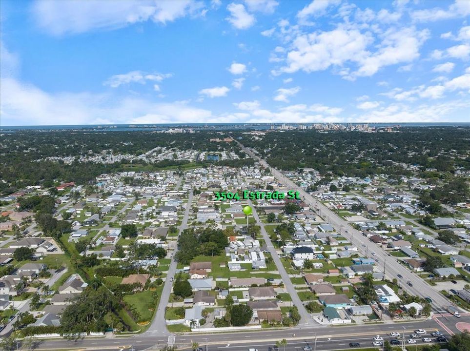 Activo con contrato: $875,000 (5 camas, 0 baños, 2643 Pies cuadrados)