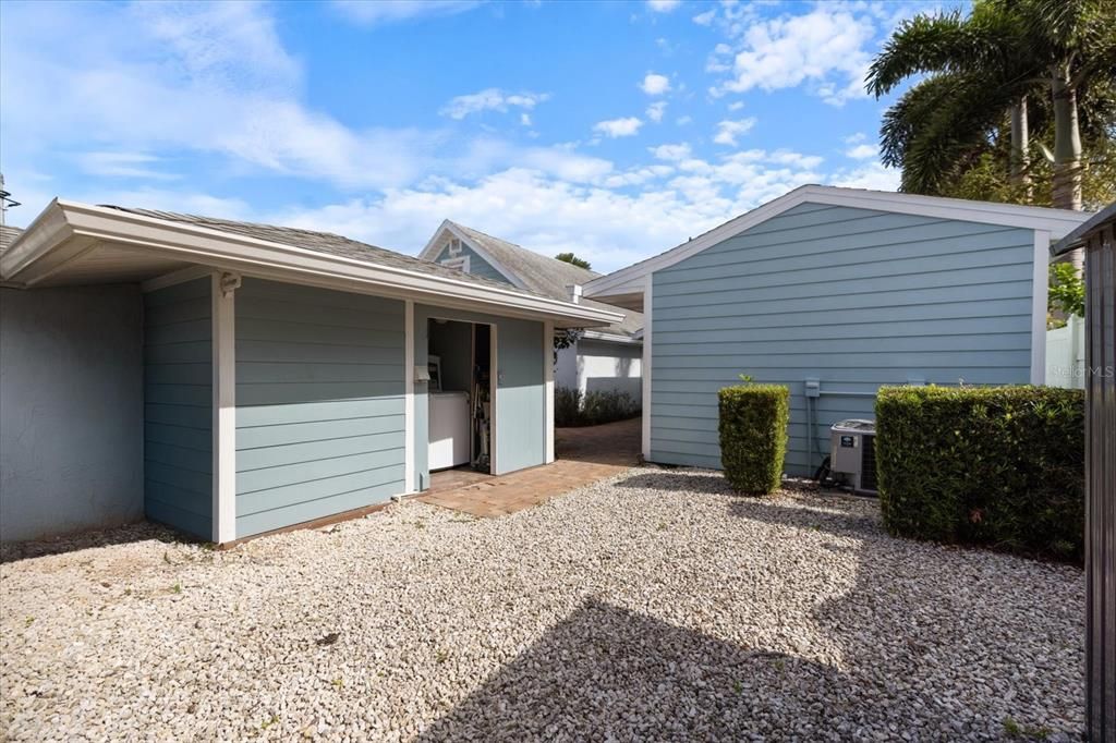 Activo con contrato: $875,000 (5 camas, 0 baños, 2643 Pies cuadrados)