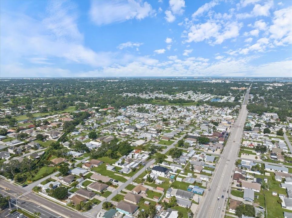 Activo con contrato: $875,000 (5 camas, 0 baños, 2643 Pies cuadrados)