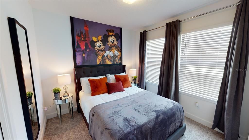 Active With Contract: $2,300 (3 beds, 2 baths, 1591 Square Feet)