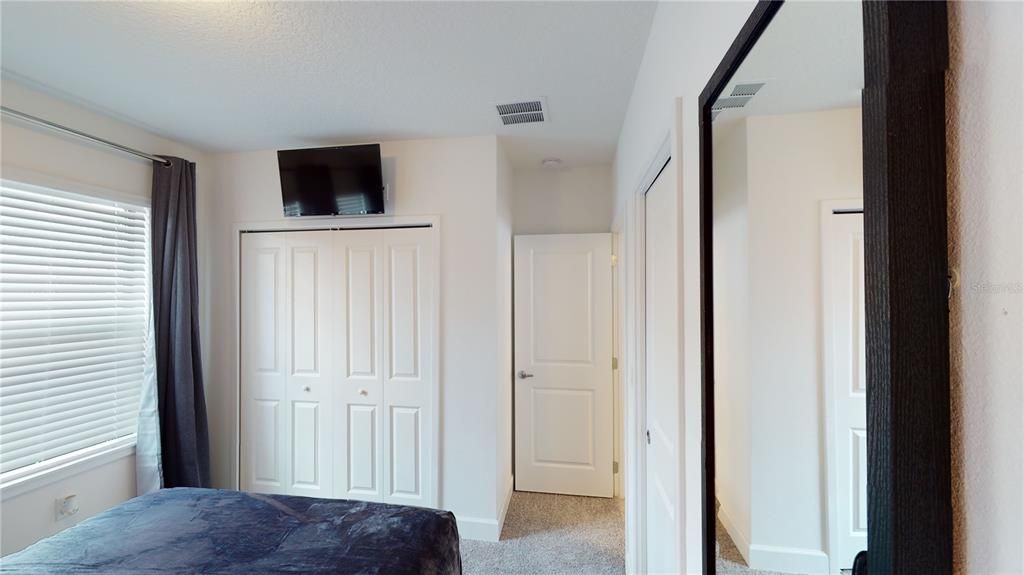 Active With Contract: $2,300 (3 beds, 2 baths, 1591 Square Feet)
