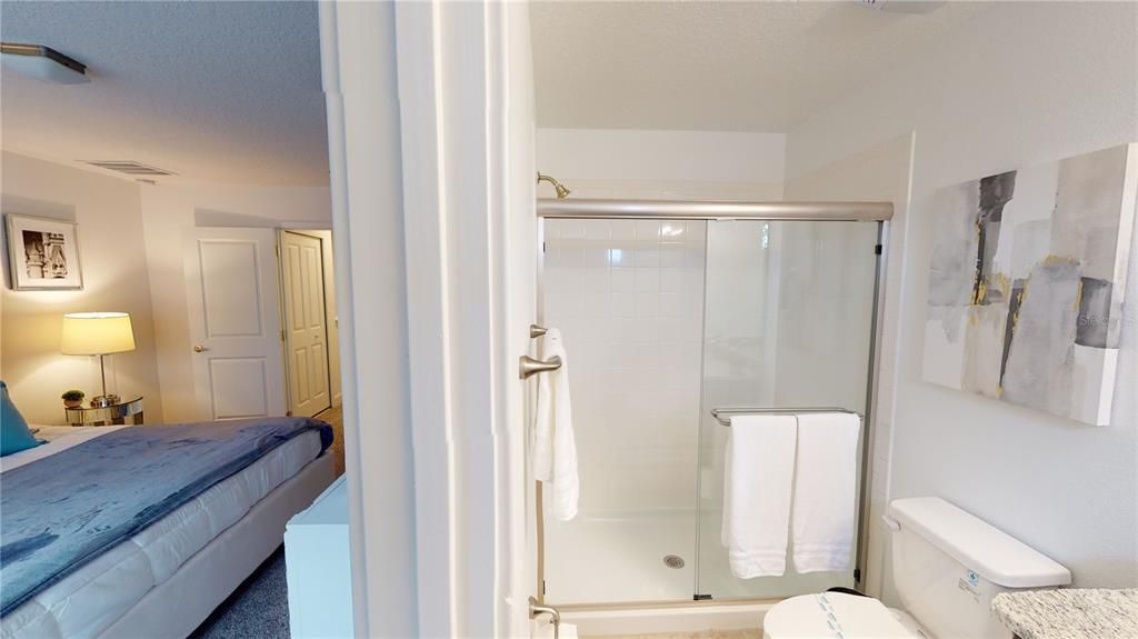 Active With Contract: $2,300 (3 beds, 2 baths, 1591 Square Feet)