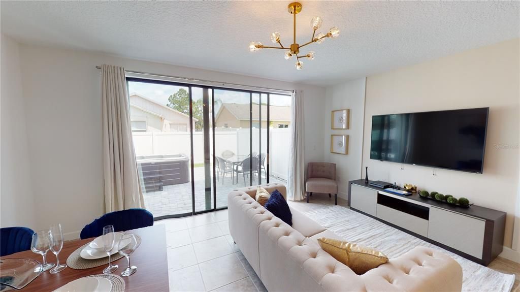 Active With Contract: $2,300 (3 beds, 2 baths, 1591 Square Feet)