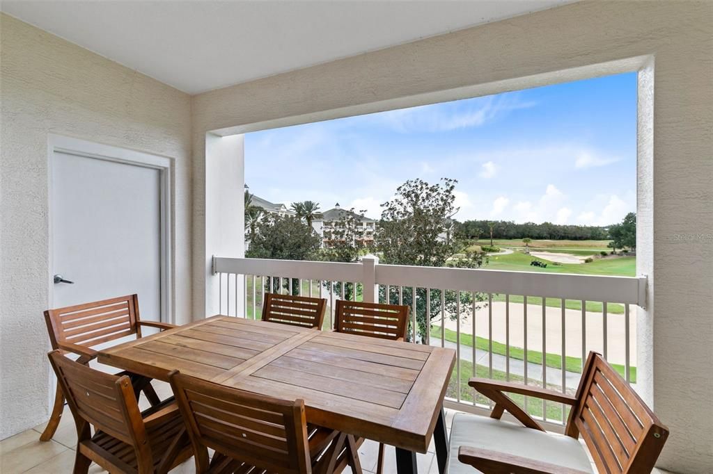 Active With Contract: $239,000 (3 beds, 2 baths, 1344 Square Feet)