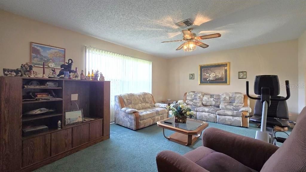 Activo con contrato: $198,000 (3 camas, 2 baños, 1248 Pies cuadrados)