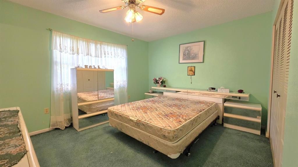 Activo con contrato: $198,000 (3 camas, 2 baños, 1248 Pies cuadrados)