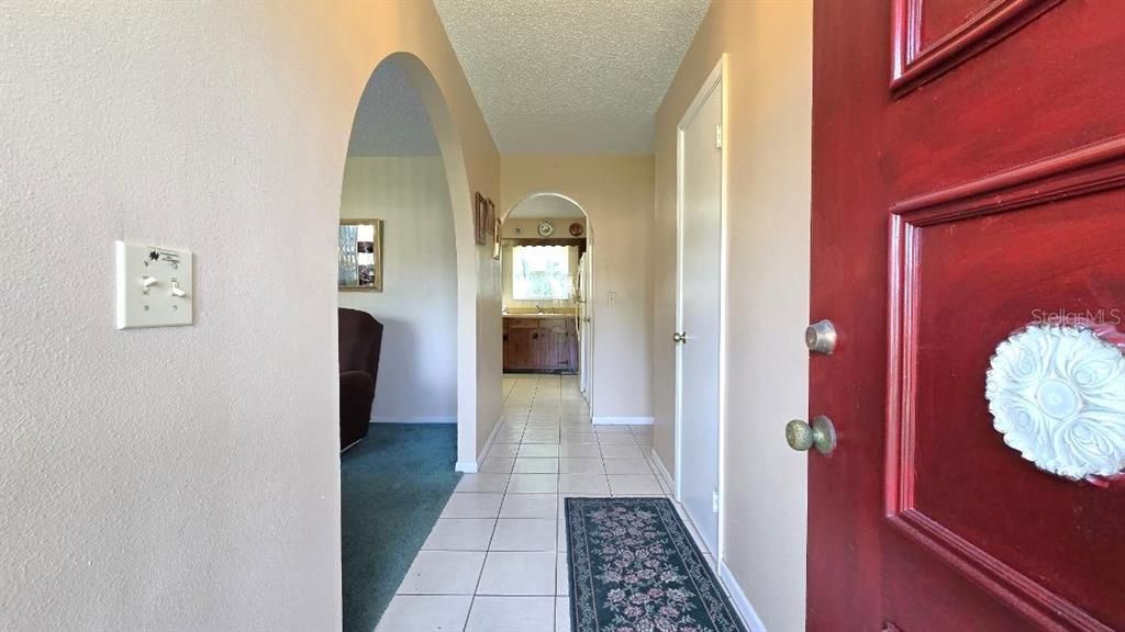 Activo con contrato: $198,000 (3 camas, 2 baños, 1248 Pies cuadrados)