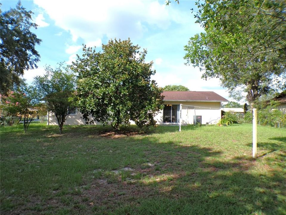 Activo con contrato: $198,000 (3 camas, 2 baños, 1248 Pies cuadrados)