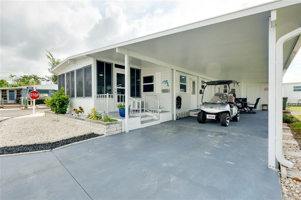 Недавно продано: $178,000 (2 спален, 2 ванн, 984 Квадратных фут)