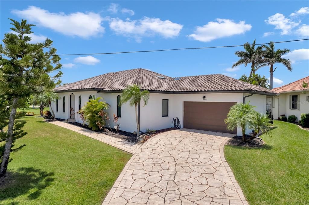 待售: $1,099,999 (4 贝兹, 3 浴室, 3448 平方英尺)