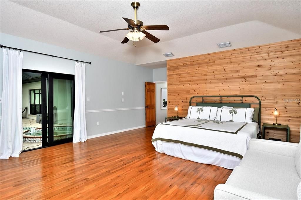 待售: $1,099,999 (4 贝兹, 3 浴室, 3448 平方英尺)