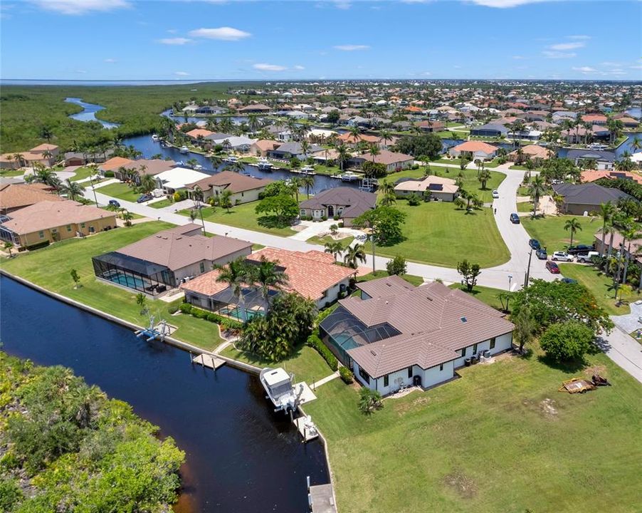 待售: $1,099,999 (4 贝兹, 3 浴室, 3448 平方英尺)