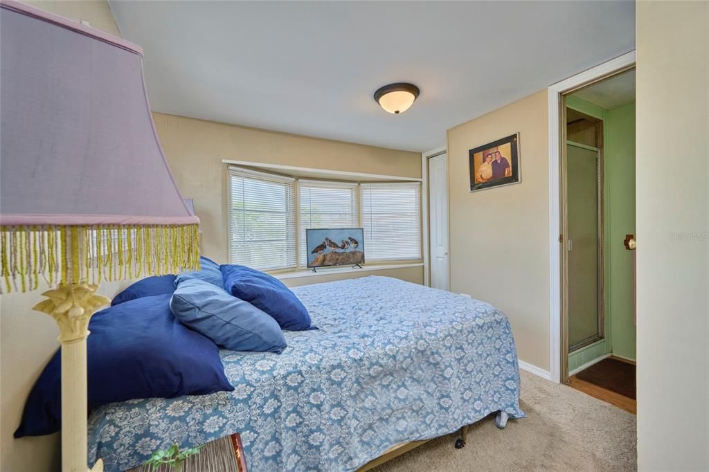 待售: $87,000 (2 贝兹, 2 浴室, 720 平方英尺)