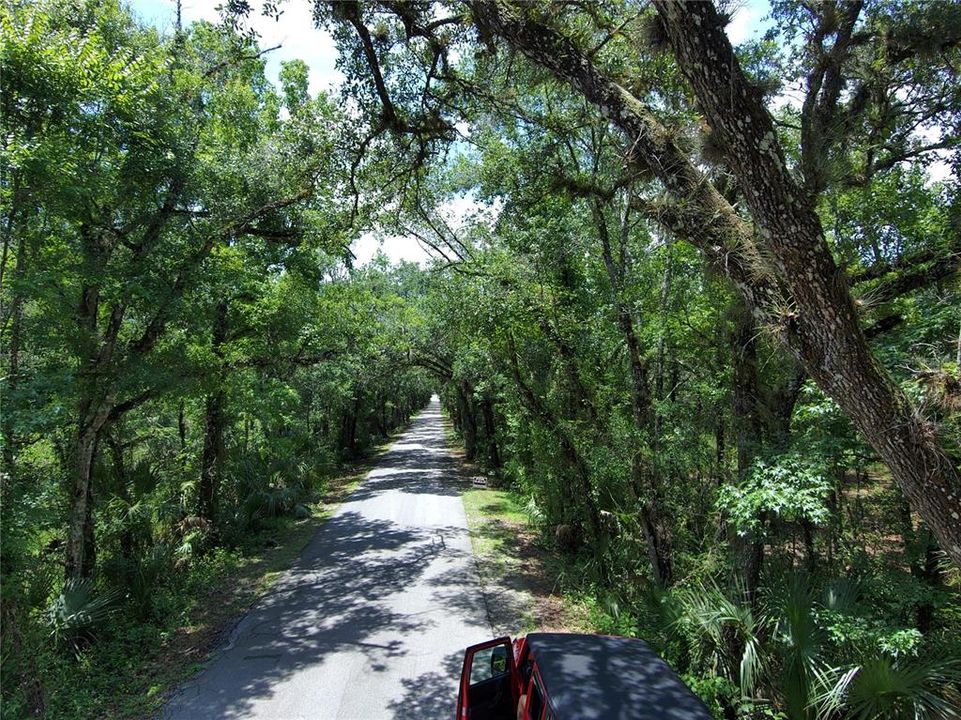 合同活跃: $360,000 (10.67 acres)