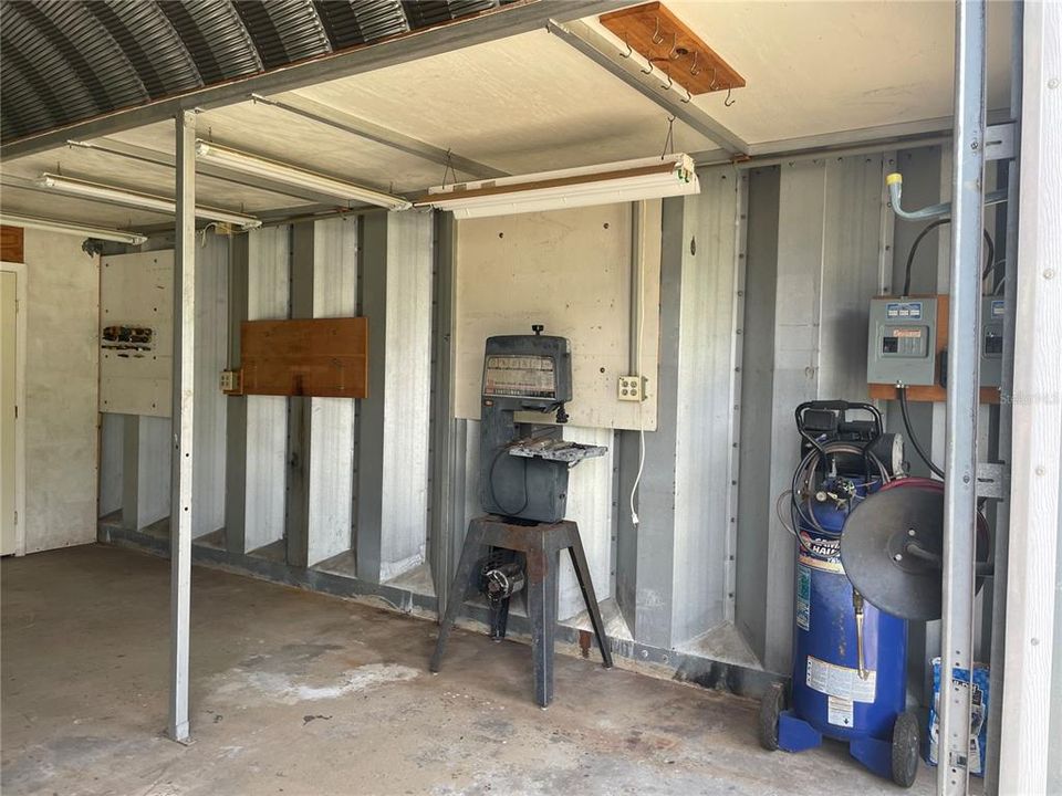 For Sale: $150,000 (1 beds, 1 baths, 640 Square Feet)