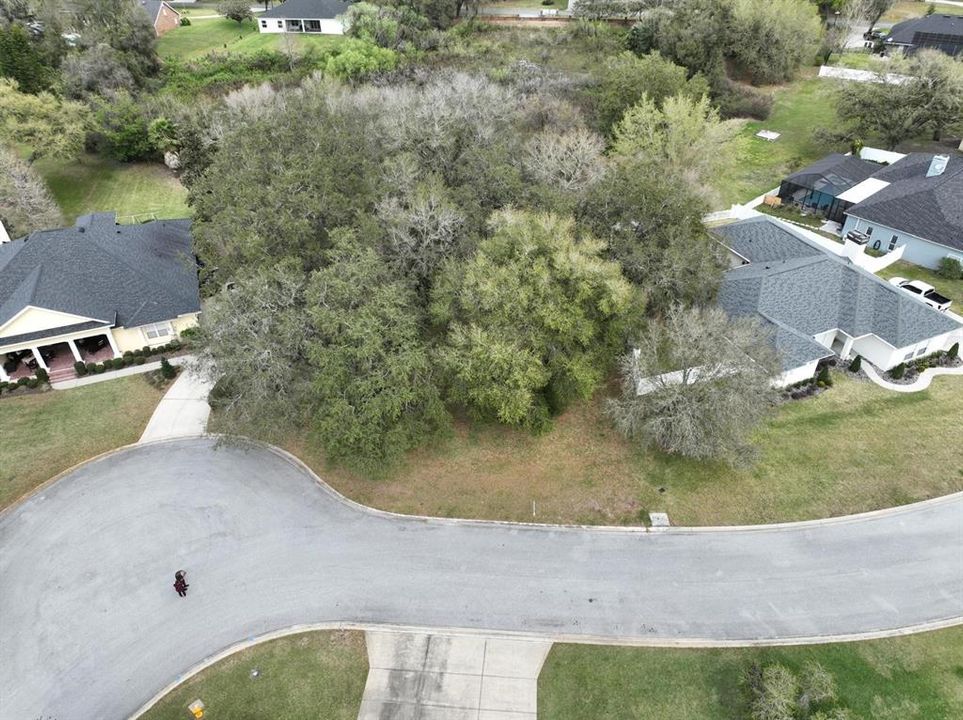 На продажу: $109,900 (0.71 acres)