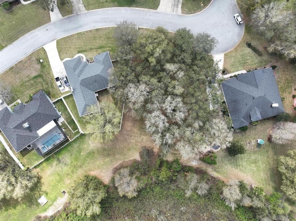 На продажу: $109,900 (0.71 acres)