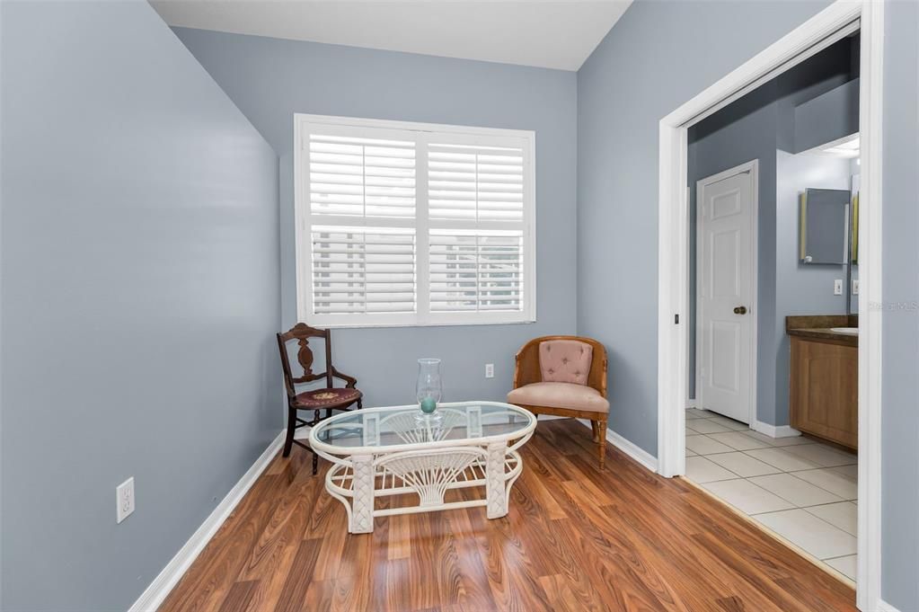 En Venta: $849,900 (3 camas, 3 baños, 2679 Pies cuadrados)