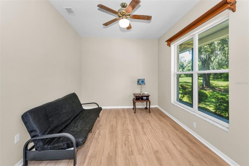 En Venta: $849,900 (3 camas, 3 baños, 2679 Pies cuadrados)