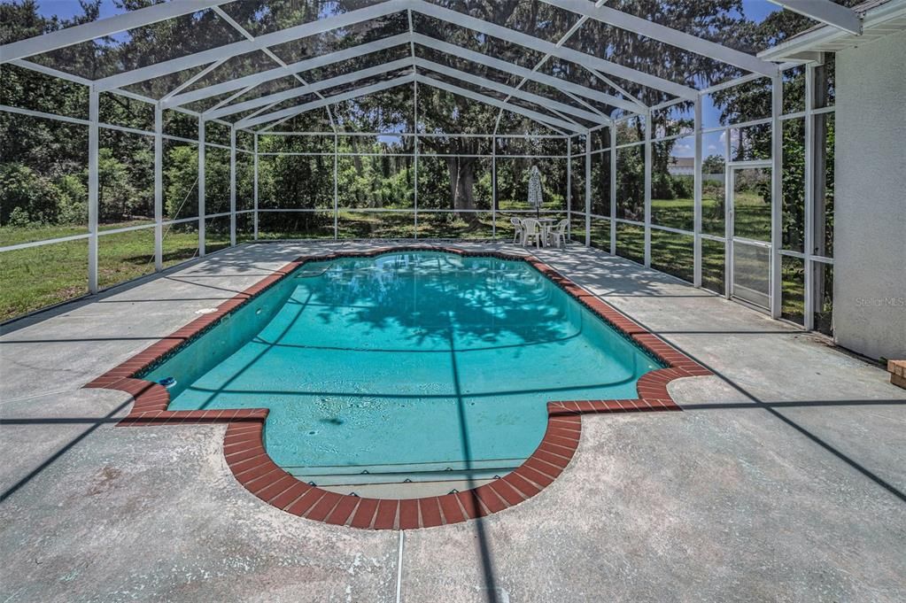 En Venta: $849,900 (3 camas, 3 baños, 2679 Pies cuadrados)